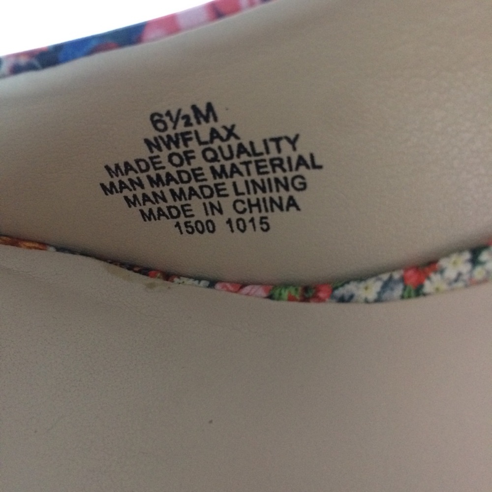 Nine West Flax Floral Patterned Stiletto Pumps - Picture 6 of 6